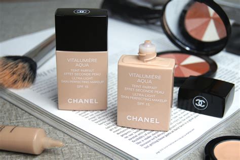 chanel mat lumiere liquid foundation|Chanel vitalumière aqua foundation.